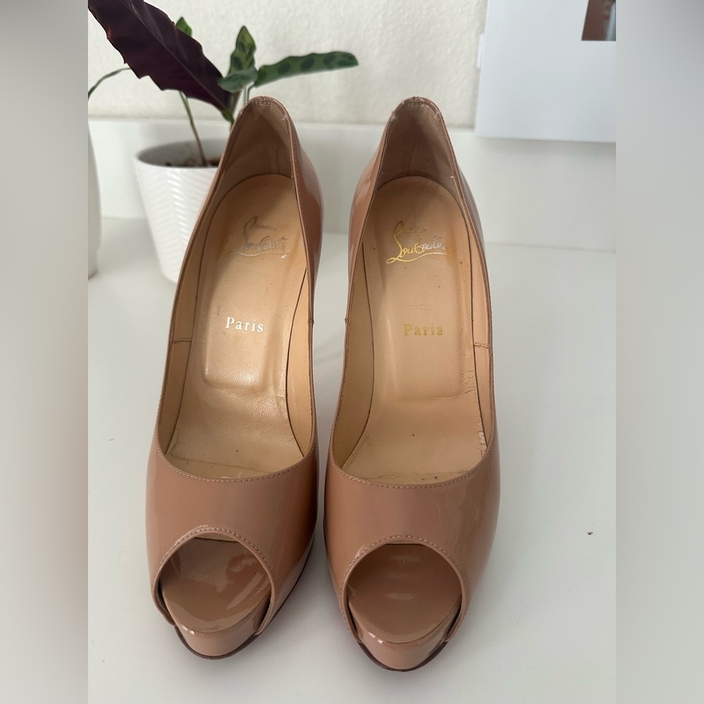 Christian Louboutin Very New Privé size 39, nude color peep toe - Picture 10 of 13